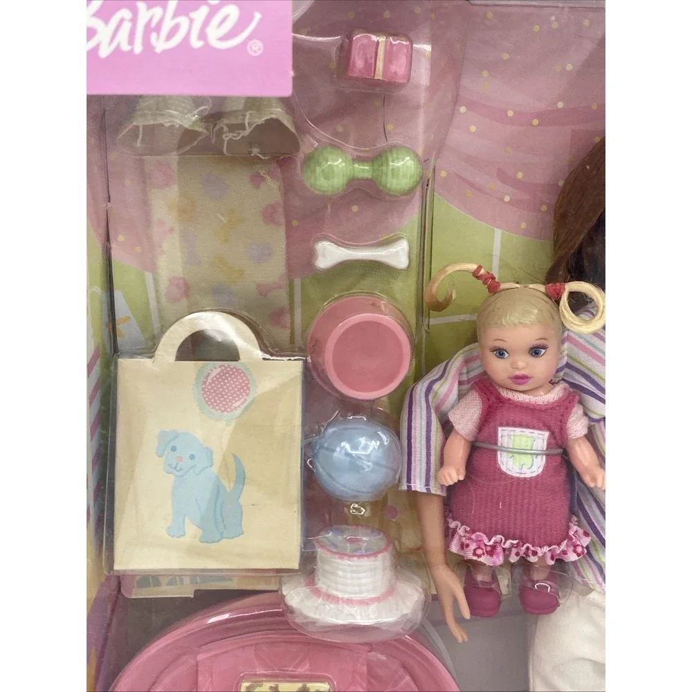 2004 Barbie Happy‎ Family Neighborhood Midge Neighbor Lea & Baby C6061 NIB